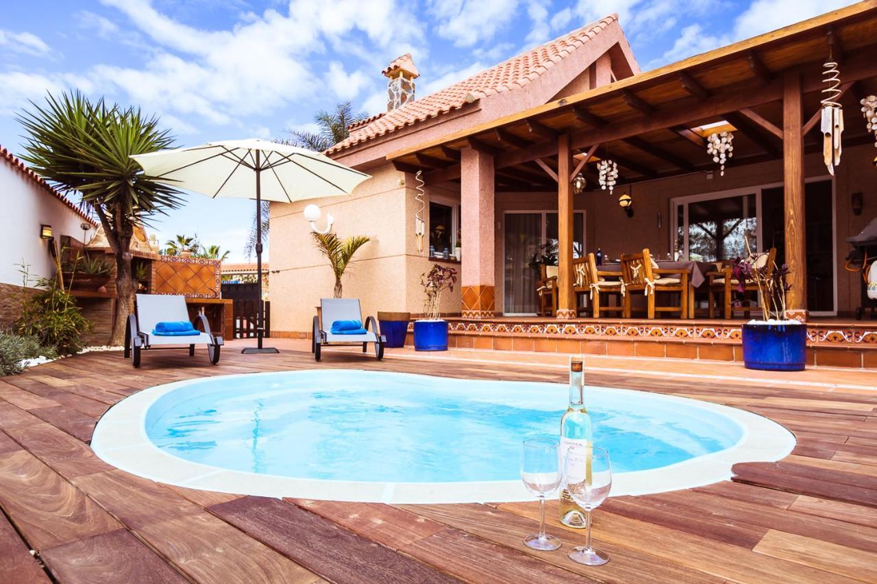 Villa Hibiscus Centrum Corralejo Beach Private Pool Family Exterior foto